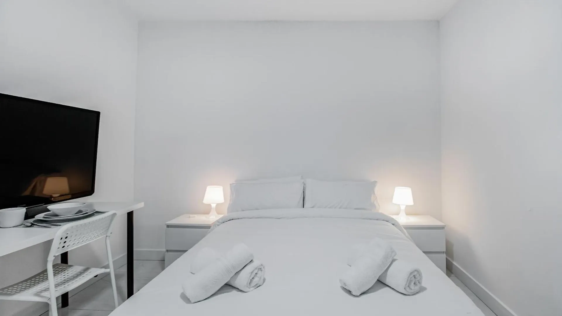 Las Palmas Comfort Rooms Guest house